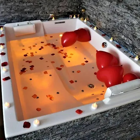 Le Cocon- Jacuzzi & Sauna Prives By Sweetdreams Le Cannet Buitenkant foto
