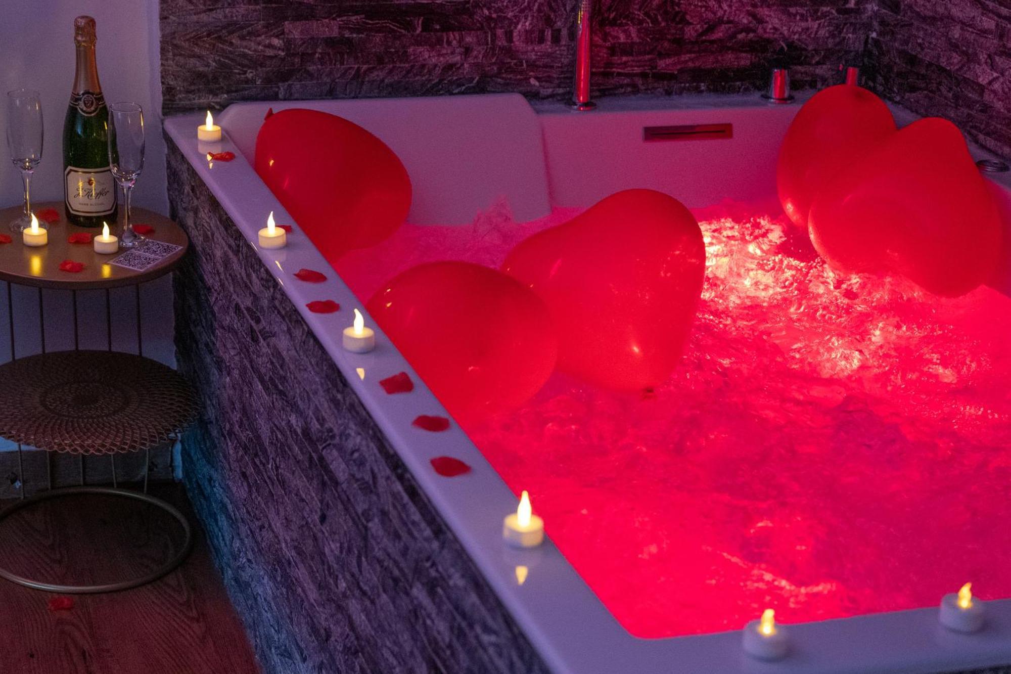 Le Cocon- Jacuzzi & Sauna Prives By Sweetdreams Le Cannet