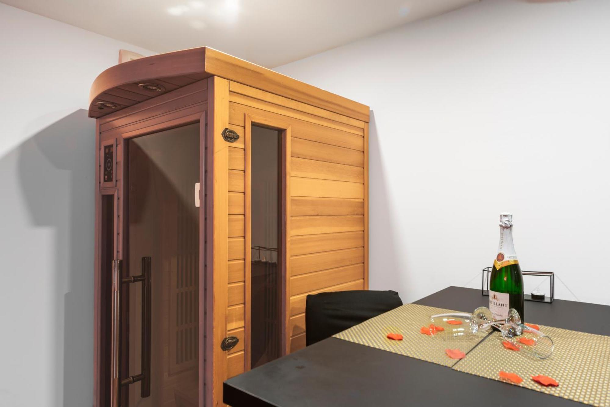 Le Cocon- Jacuzzi & Sauna Prives By Sweetdreams Le Cannet